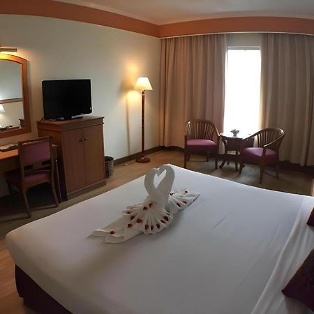 Sakura Hotel Hat Yai Zewnętrze zdjęcie
